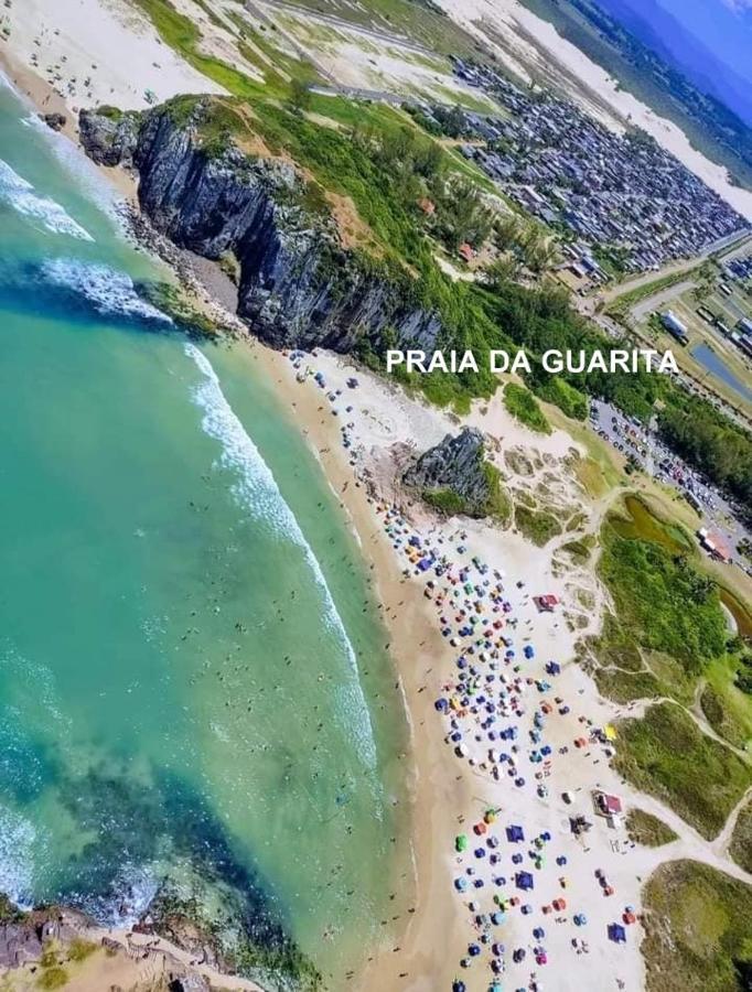 Casa De 2 Quartos Com 2 Ares-Condicionados Em Torres-Rs - Na Mais Bela Praia Gaucha - Cozinha - Banheiro - Tv Smart 32 E Wi-Fi - Estacionamento - Anfitria Superhost No Bnb Βίλα Εξωτερικό φωτογραφία