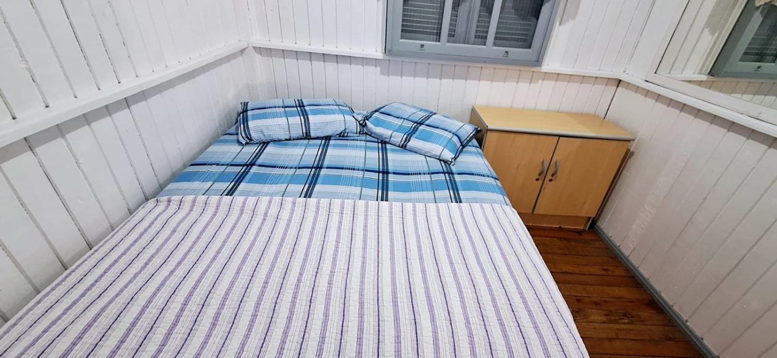 Casa De 2 Quartos Com 2 Ares-Condicionados Em Torres-Rs - Na Mais Bela Praia Gaucha - Cozinha - Banheiro - Tv Smart 32 E Wi-Fi - Estacionamento - Anfitria Superhost No Bnb Βίλα Εξωτερικό φωτογραφία