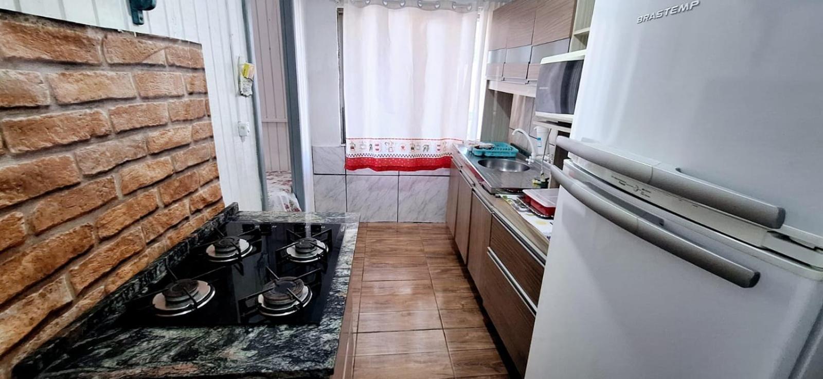 Casa De 2 Quartos Com 2 Ares-Condicionados Em Torres-Rs - Na Mais Bela Praia Gaucha - Cozinha - Banheiro - Tv Smart 32 E Wi-Fi - Estacionamento - Anfitria Superhost No Bnb Βίλα Εξωτερικό φωτογραφία